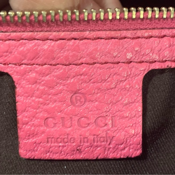 NEW. GUCCI Bamboo hot pink leather. - Picture 5 of 11